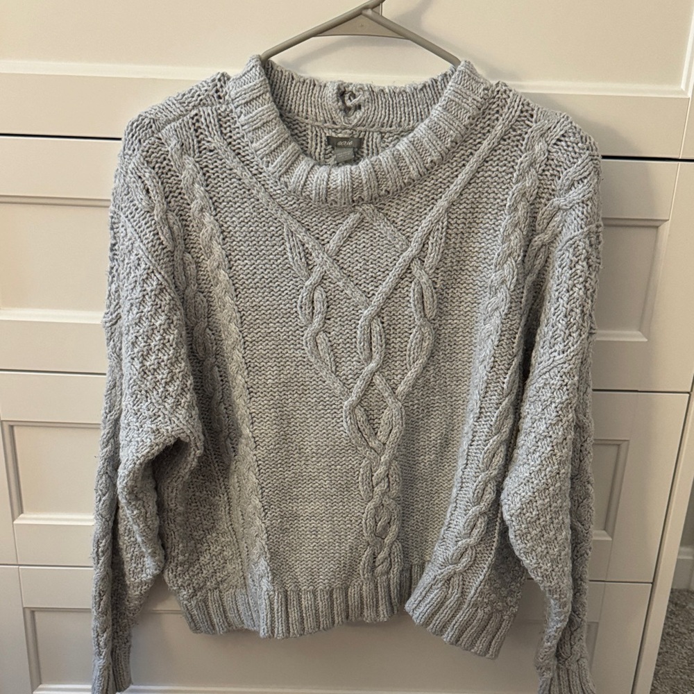 Aerie Light Gray Cable Knit Sweater